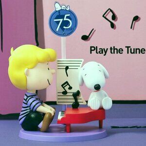 PEANUTS  75th Anniversary Snoopy Comic Life - PLAY THE TUNE  Authentic POPMART